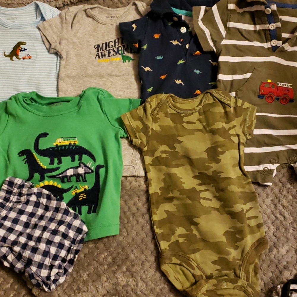 3-6 boys Carter bodysuits